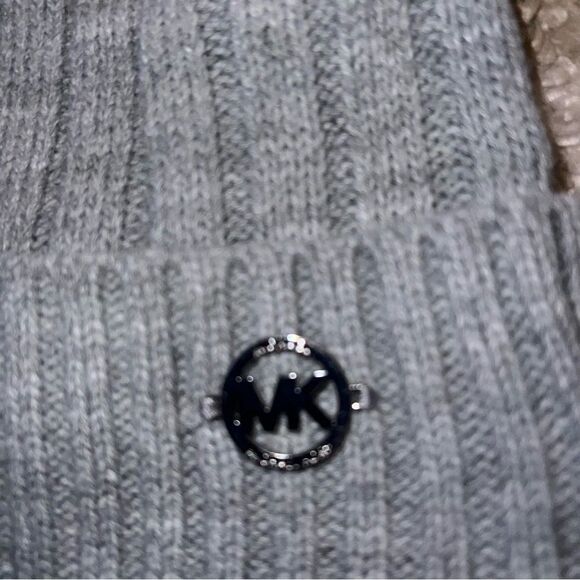 Michael Kors hat NWOT - Picture 2 of 4